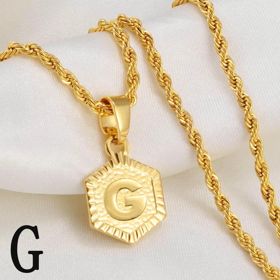 Golden Statement – Alphabet Necklace für Sie & Ihn
