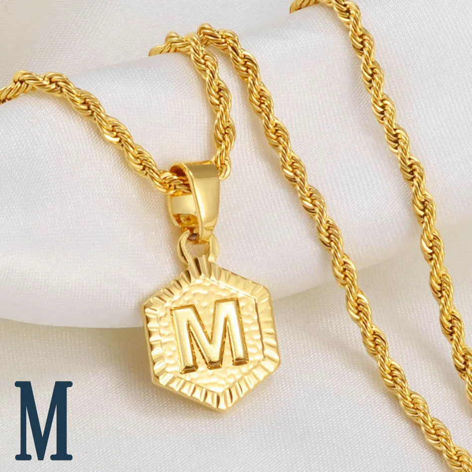 Golden Statement – Alphabet Necklace für Sie & Ihn