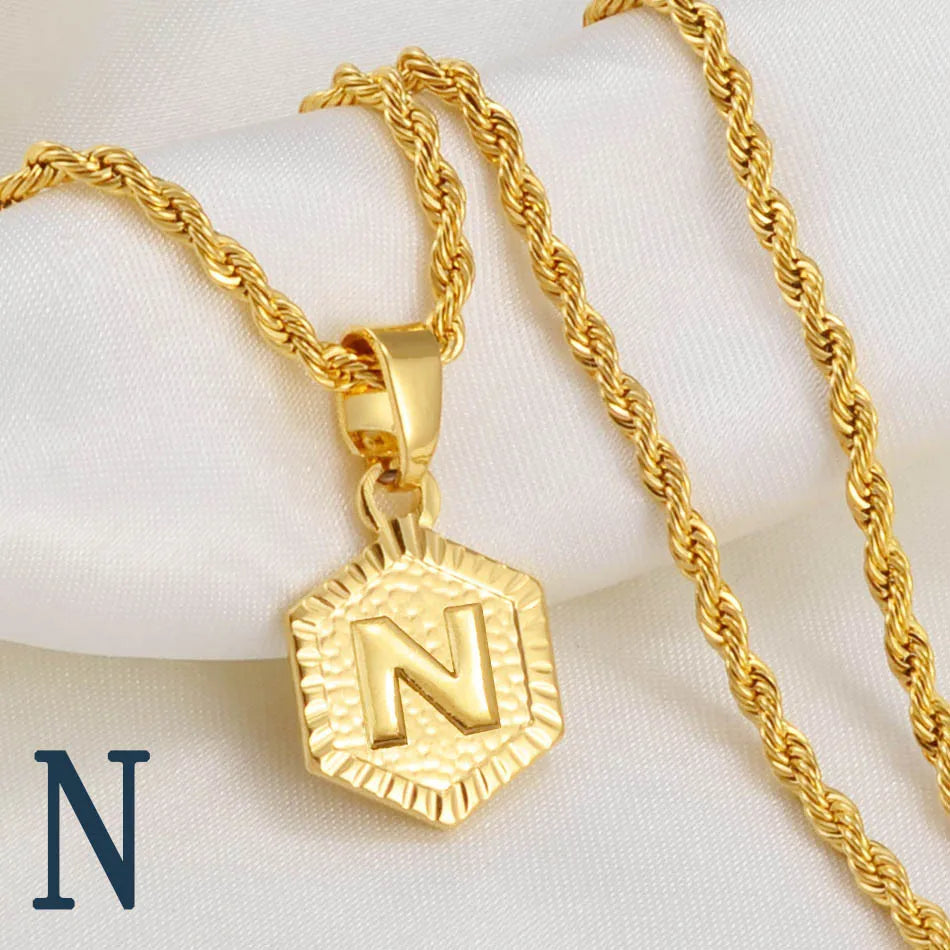 Golden Statement – Alphabet Necklace für Sie & Ihn