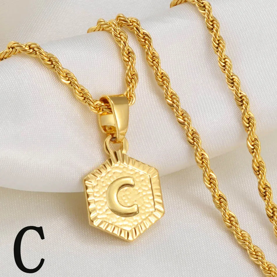 Golden Statement – Alphabet Necklace für Sie & Ihn